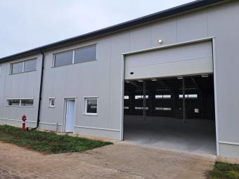 Eladó raktár Tárnok