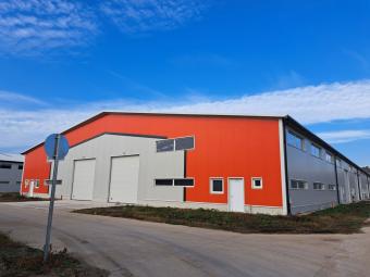 Ipari telephely eladó Tárnok